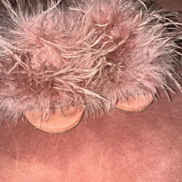 Jeffrey Campbell Pink Daisy Boa Feathered Heels - Picture 8 of 8